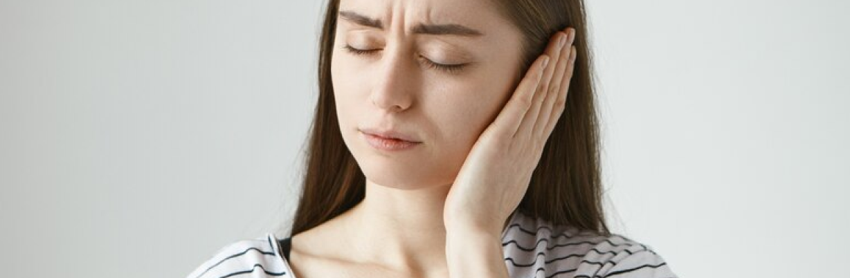 How TMJ Dysfunction Can Lead to Chronic Shoulder and Neck Pain? | | TMJ, Tongue Tie & Sleep Institute – Tongue Tie Treatment in Mumbai, India How TMJ Dysfunction Can Lead to Chronic Shoulder and Neck Pain? | | TMJ, Tongue Tie & Sleep Institute – Tongue Tie Treatment in Mumbai, India | TMJ |